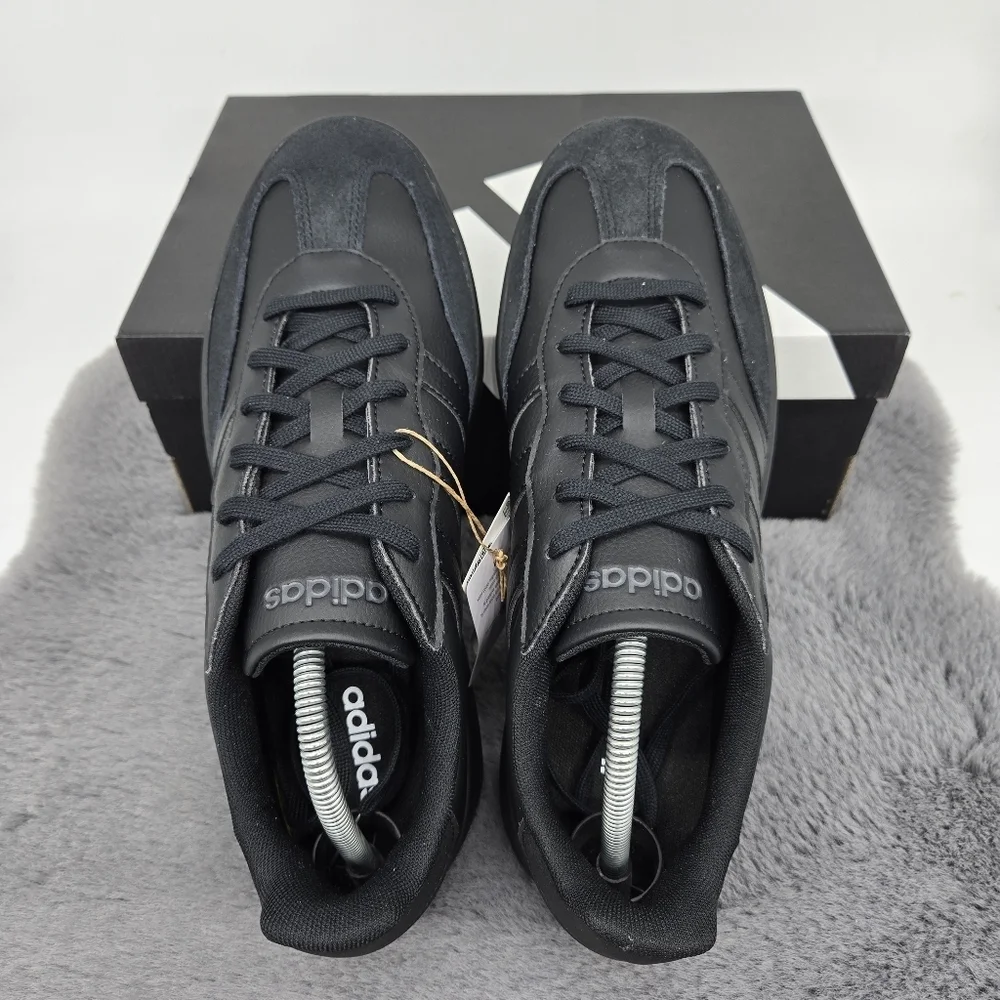 New Adidas Barreda Core Black JR1321 Men's Shoes Size 12.5